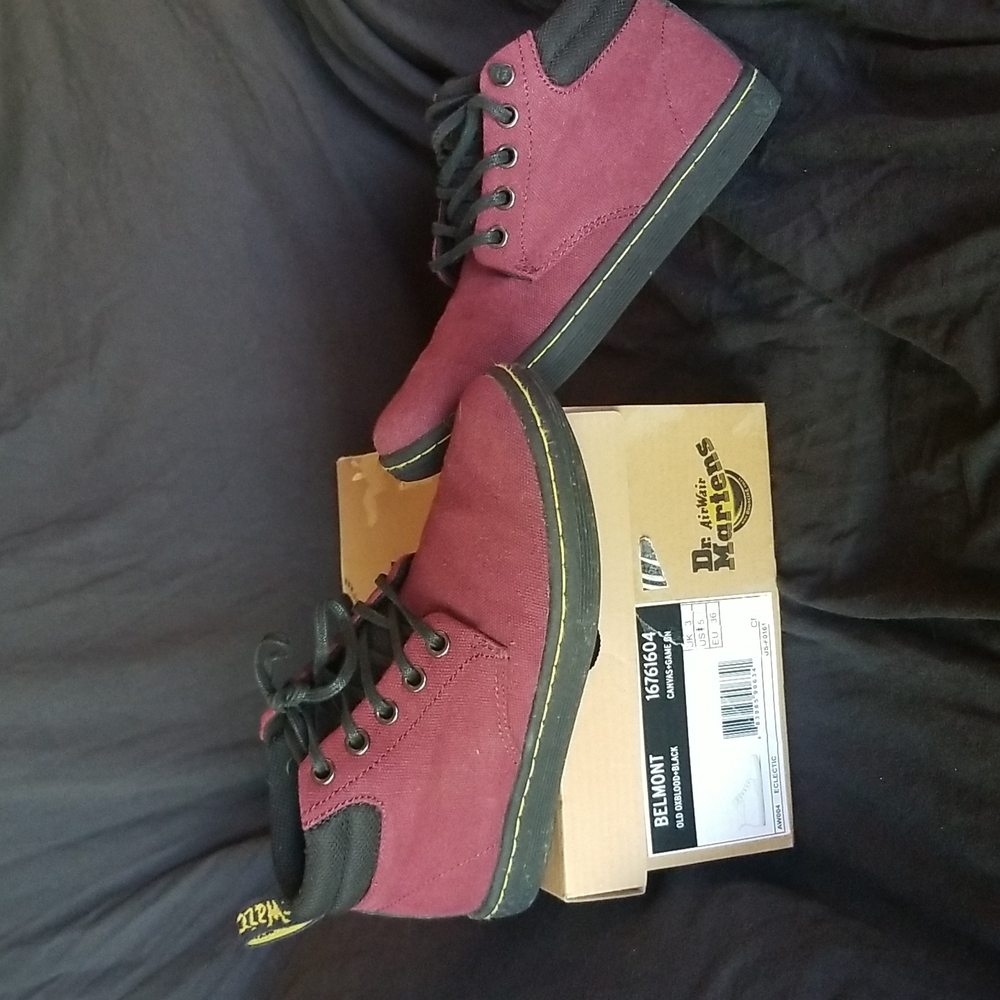 Belmont dr martens